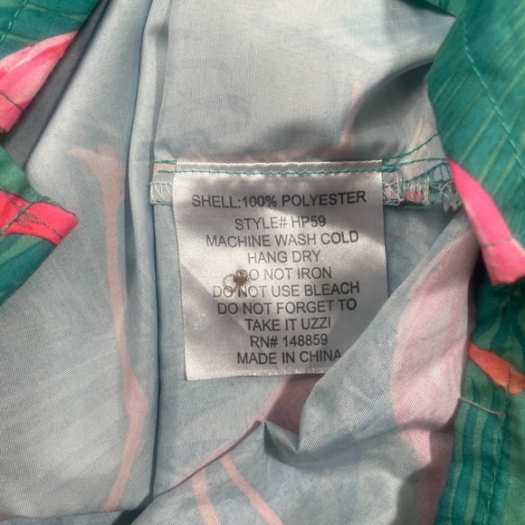 Uzzi Amphibious Gear Medium Short Sleeve Button Down Pelican Pink Green - Picture 5 of 7